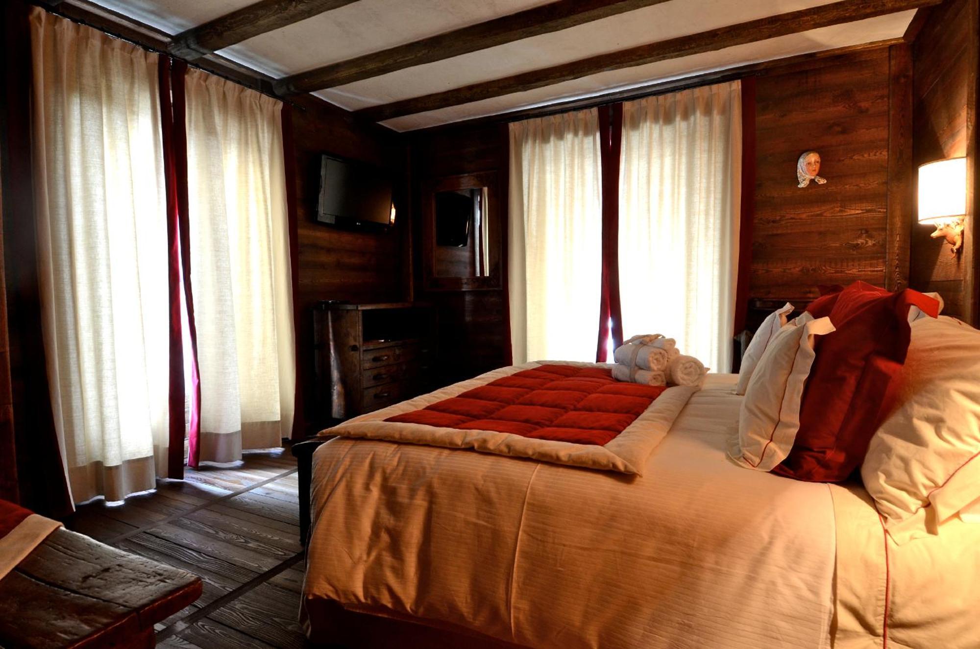 Hotel Chalet Il Capricorno Sauze D'Oulx Exterior photo