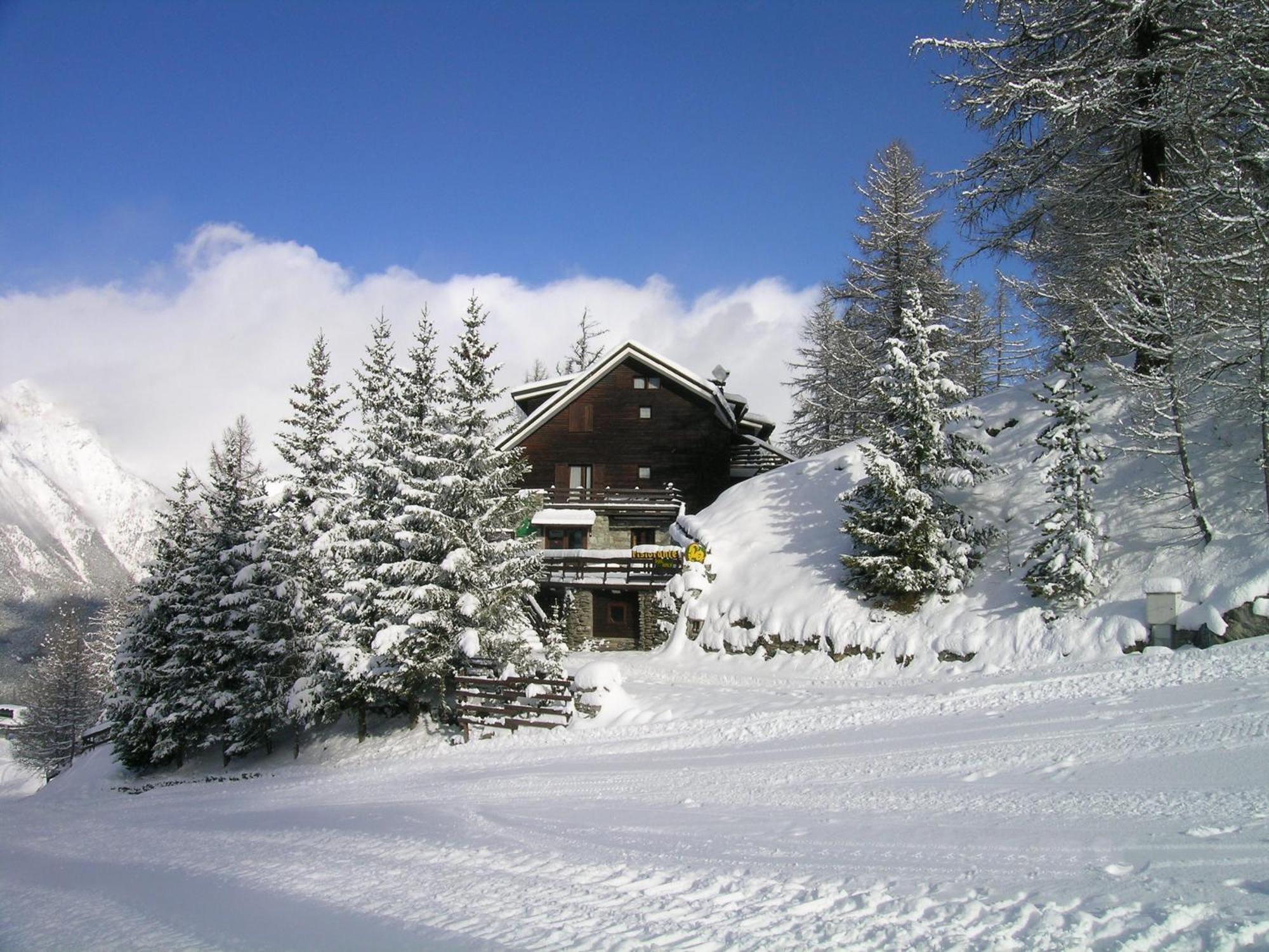 Hotel Chalet Il Capricorno Sauze D'Oulx Exterior photo